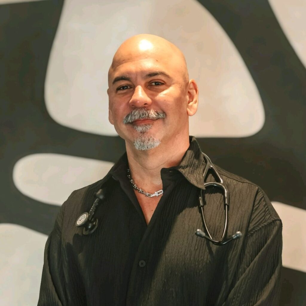 Dr. Ariel Rosado Rosa